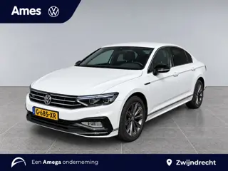 Volkswagen Passat 1.5 150pk TSI Elegance Business R Vooruit verwarmbaar | 	Velgen 'Liverpool' 18 inc