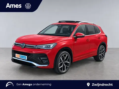 Volkswagen Tiguan 1.5 204pk eHybrid R-Line Edition Panoramaschuif-kanteldak | 360 graden camera 'Are