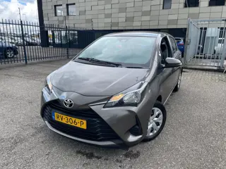 Toyota Yaris 1.0 VVT-i AIRCO CENTRALE VERGRENDELING ELEC RAMEN Comfort
