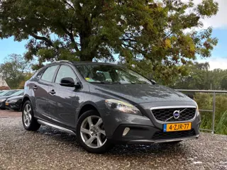 Volvo V40 Cross Country 1.6 D2 Summum | Xenon + Keyless + Navi nu €7.975,-