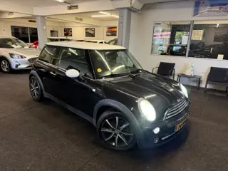 MINI Cooper 1.6 Automaat*NAP*NAVI*Xenon (bj 2004)
