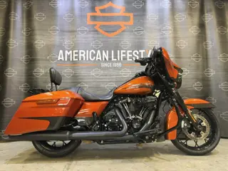 Harley-Davidson Touring Street Glide Special 114Ci - FLHXS