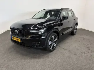 Volvo XC40 1.5 T4 Plug-in hybrid Ultimate Dark Leer/ Pano/ Camera/ CarPlay/ Harman Kardon/ Mem Stoel