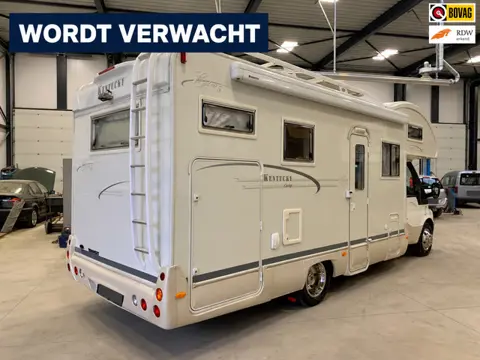 Ford Kentucky Camper Estro 5 | 2.4 137pk | 2x Airco | 6 persoons | Drive-Away tent