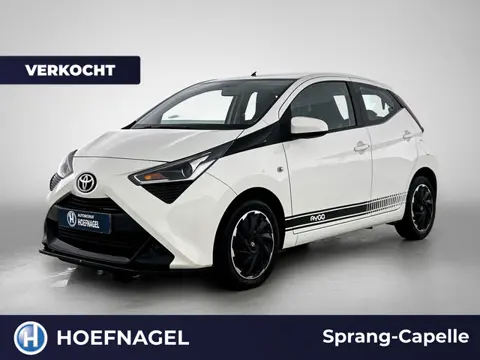 Toyota Aygo 1.0 VVT-i x-play | Camera | Airco | CarPlay