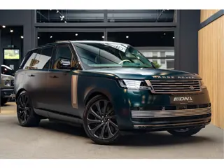 Land Rover Range Rover P550e SV Serenity Pack 23'' SV 3.0 P550e SV PHEV SVO British Racing Green Mat