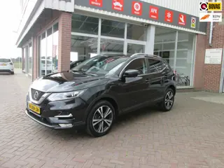 Nissan Qashqai 1.3 DIG-T N-Connecta/trekhaak/panodak/navigatie
