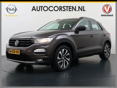 Volkswagen T-Roc 1.5TSI 150PK Automaat Adap.Cruise Stoel+Stuurverwarming Camera Apple Carplay Androi
