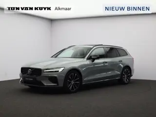 Volvo V60 2.0 T8 Plug-in hybrid AWD Plus Dark / Trekhaak / 360 Camera / Panoramadak / Head-Up Displa