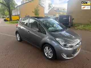 Hyundai Ix20 AUTOMAAT / 50.000 NAP / Panorama dak / UNIEK