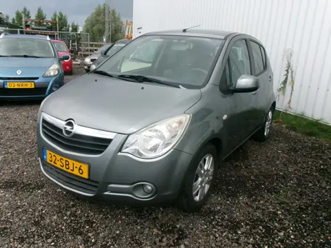 Opel Agila 1.0 Edition (bj 2011)