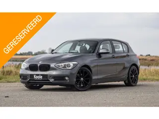 BMW 1-serie 116i Business+ AUTOMAAT / CRUISE CONTROLE / BLACK LINE / AIRCO / CARPLAY / URBAN