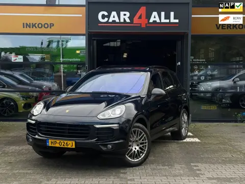 Porsche Cayenne 3.0 S E-Hybrid PANO/MEMORY/LEDER/CAMERA/NAP/RIJDT PERFECT/APK 21-03-2027