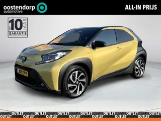 Toyota Aygo X 1.0 VVT-i MT Pulse | Keyless entry | Navigatie | Licht metalen velgen | Automatische a