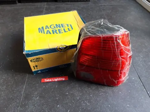 VW Lupo (98-05) Achterlicht Magneti Marelli LLC611 R NOS