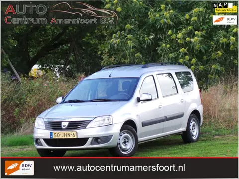 Dacia Logan MCV 1.6-16V Lauréate 7p. ( INRUIL MOGELIJK )
