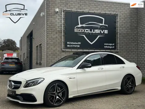 Mercedes-Benz C-klasse AMG 63 Pano/Kuipstoelen/ACC/Camera