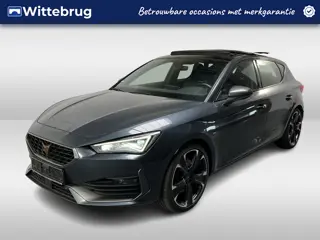 CUPRA Leon 1.4 e-Hybrid VZ Performance / 245 PK/ AUTOMAAT/ PANO/ KEYLESS/ STOELVERWARMING/ NAVI/ FUL