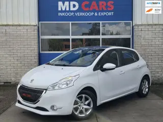 Peugeot 208 1.2 VTi Blue Lease Executive PANO/AIRCO/STOELVERWARMING