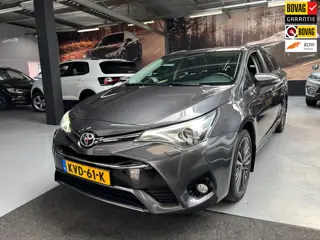 Toyota Avensis Touring Sports 1.8 VVT-i SkyView Edition / Camera