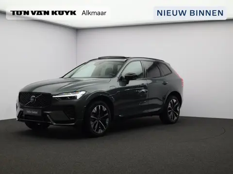 Volvo XC60 T6 AWD Plug-in hybrid Ultra Dark / Trekhaak / Luchtvering / Pan. dak / 360 camera / Stoel