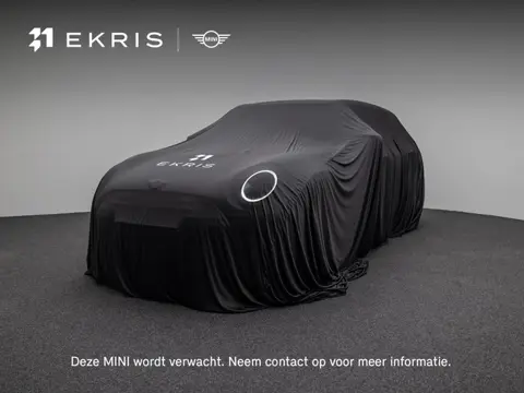 MINI 5-Deurs Cooper C Classic trim | Stuur- & Stoelverwarming | Camera | Parkeersensoren voor en ach