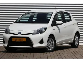 Toyota Yaris 1.5 Full Hybrid Comfort (bj 2012, automaat)