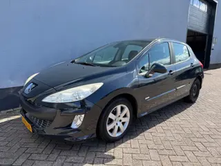 Peugeot 308 1.6 HDiF Millesim 200