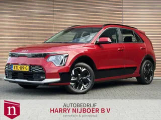 Kia Niro EV DynamicLine 64.8 kWh Stoel-stuurverwarming / Carplay / SOH 98,5% / Keyless / Camera