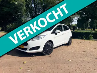 Ford Fiesta 1.0 Style | 5 deurs | Bluetooth | Trekhaak | Airco