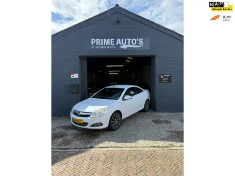 Opel Astra TwinTop 1.8 Automaat | Stoelverw 2010