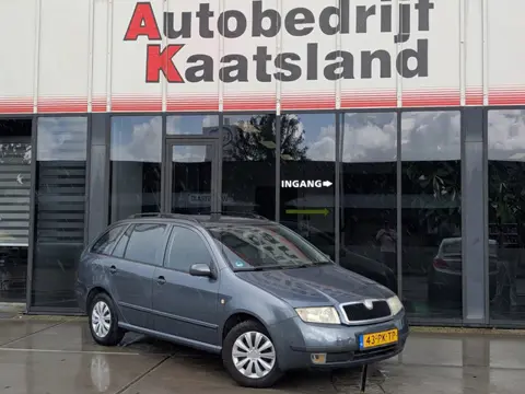 Skoda Fabia Combi 1.4-16V Choice - GEEN APK - Airco - Trekhaak