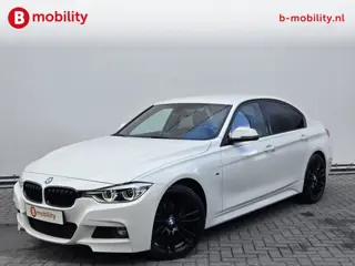 BMW 3 Serie 318i Executive M-Sport NL Auto! | Sportstoelen | Navigatie | Cruise Control