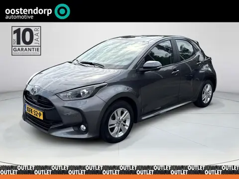 Toyota Yaris 1.5 Hybrid 115 Active | Apple CarPlay/Android auto | Stoel en stuurverwarming | Achteru