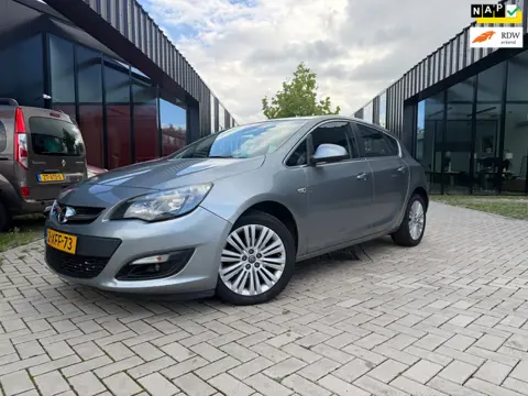 Opel Astra 1.4 Turbo Design Edition Camera Trekhaak NL Auto NAP