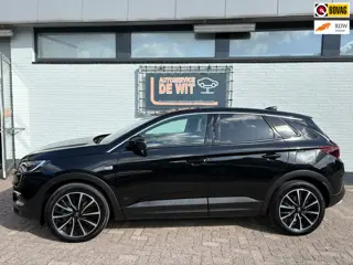 Opel Grandland X 1.6 Turbo Hybrid Business Edition