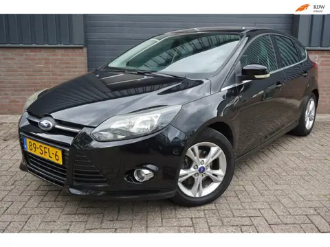 Ford Focus 1.6 TI-VCT 125PK Trend Sport Nieuwe Distributieriem. incl onderhoud