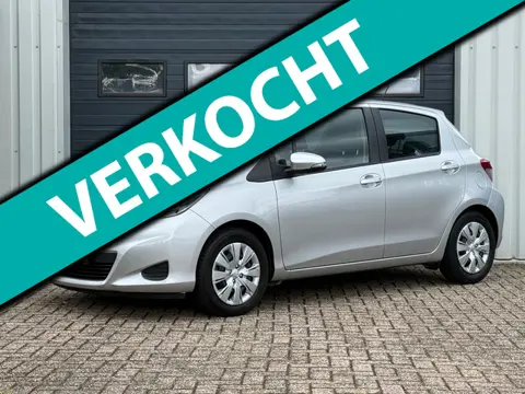 Toyota Yaris 1.3 VVT-i Aspiration 5-deurs 2e EIG/AIRCO/NAP