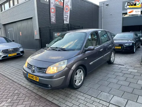Renault Scénic 2.0-16V Expression Luxe Trekhaak Airco NAP APK