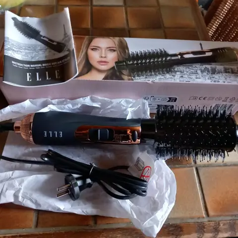 Ellen, magic hot air styler