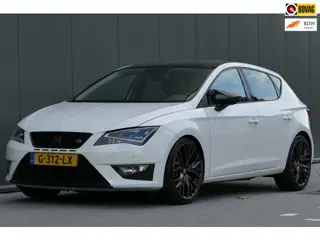 Seat Leon 1.8 TSI FR Stoelverwarming Navi Cruise Alcantara