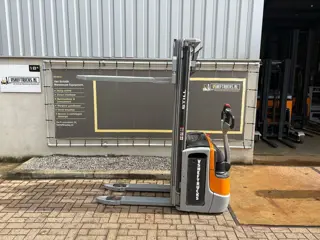 VS-23110 Elektrische triplex stapelaar Still EXV14 C