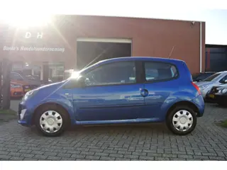 Renault Twingo 1.2 Dynamique airco panoramadak inruil mogelijk nap