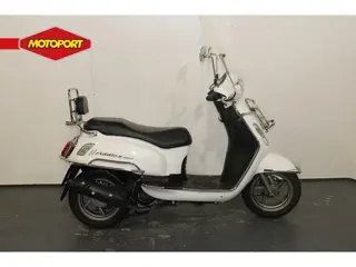 SYM AX (bj 2011)