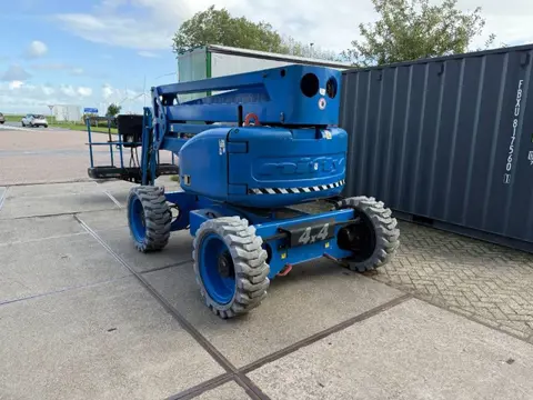 Niftylift HR17 Hybrid MK2 knikarm hoogwerker 4x4 (bj 2016)
