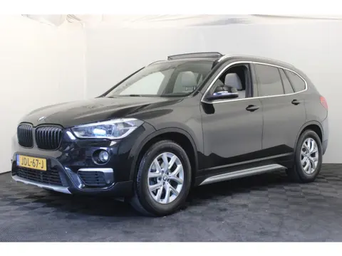 BMW X1 xDrive18d |Pano| (bj 2016, automaat)
