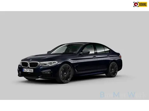 BMW 5-serie 530e xDrive M-Sport HE pano 19" HUD leder