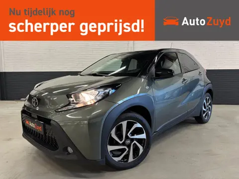 Toyota Aygo X 1.0 VVT-i Pulse | Bi tone |Carplay | 17 " | Camera