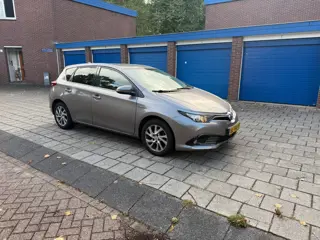Toyota Auris 1.8 Hybrid Dynamic Cruise Camera
