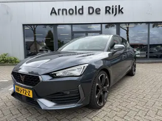 CUPRA Leon 1.4 e-Hybrid VZ Adrenaline